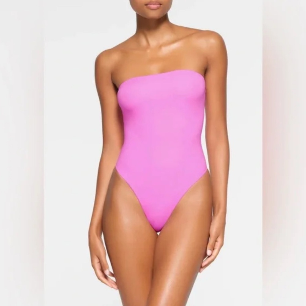SKIMS Pink Strapless Bodysuit